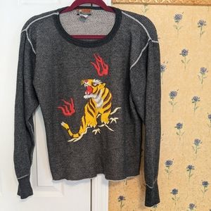 Bulldog brand waffled fabric with a tiger picture size L, fits M Vintage 90's